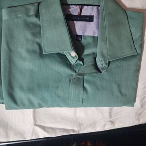Tommy Hilfiger Green Men's Shirt